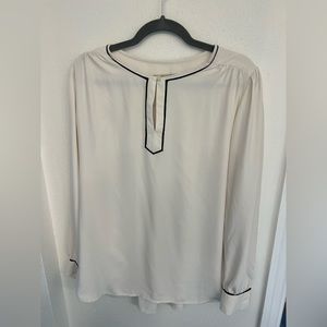 Loft - ivory blouse with black piping. Flattering fit - great for work. Size L.